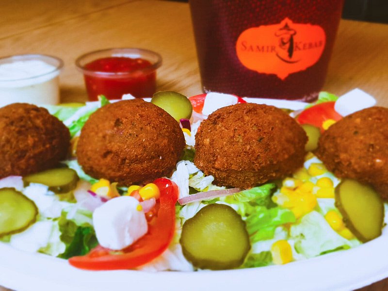 Samir Kebab - Przemysl salatka-z-falafelem